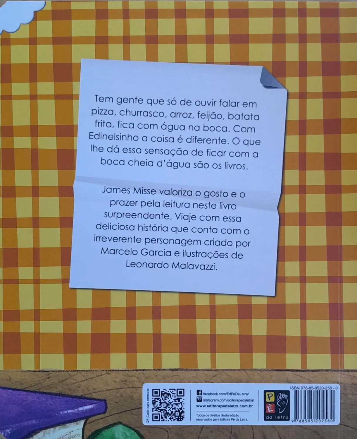 O menino que devorava livros: O menino que devorava livros Quarta Capa