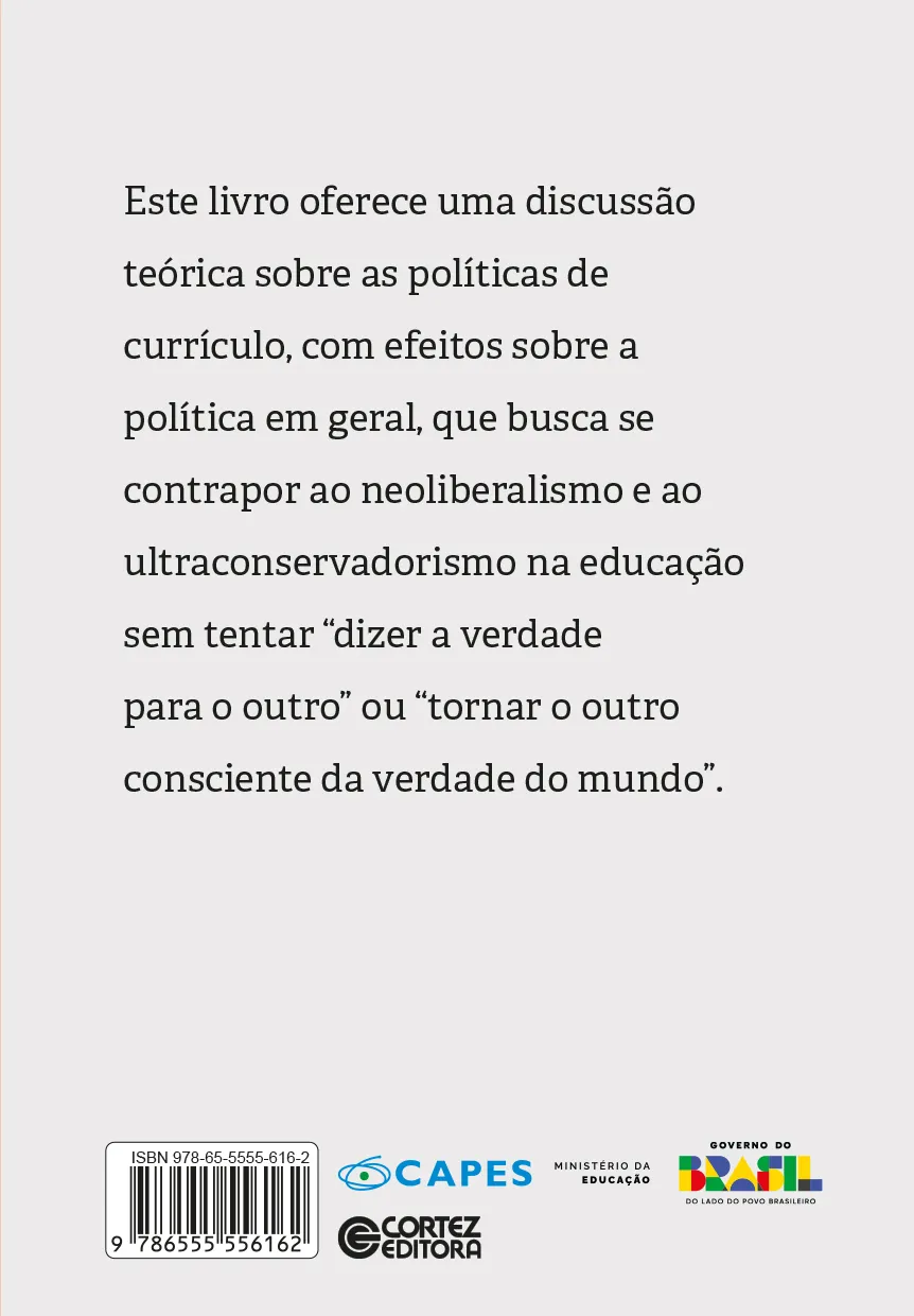 Por um currículo sem fundamentos: Por um currículo sem fundamentos Quarta Capa